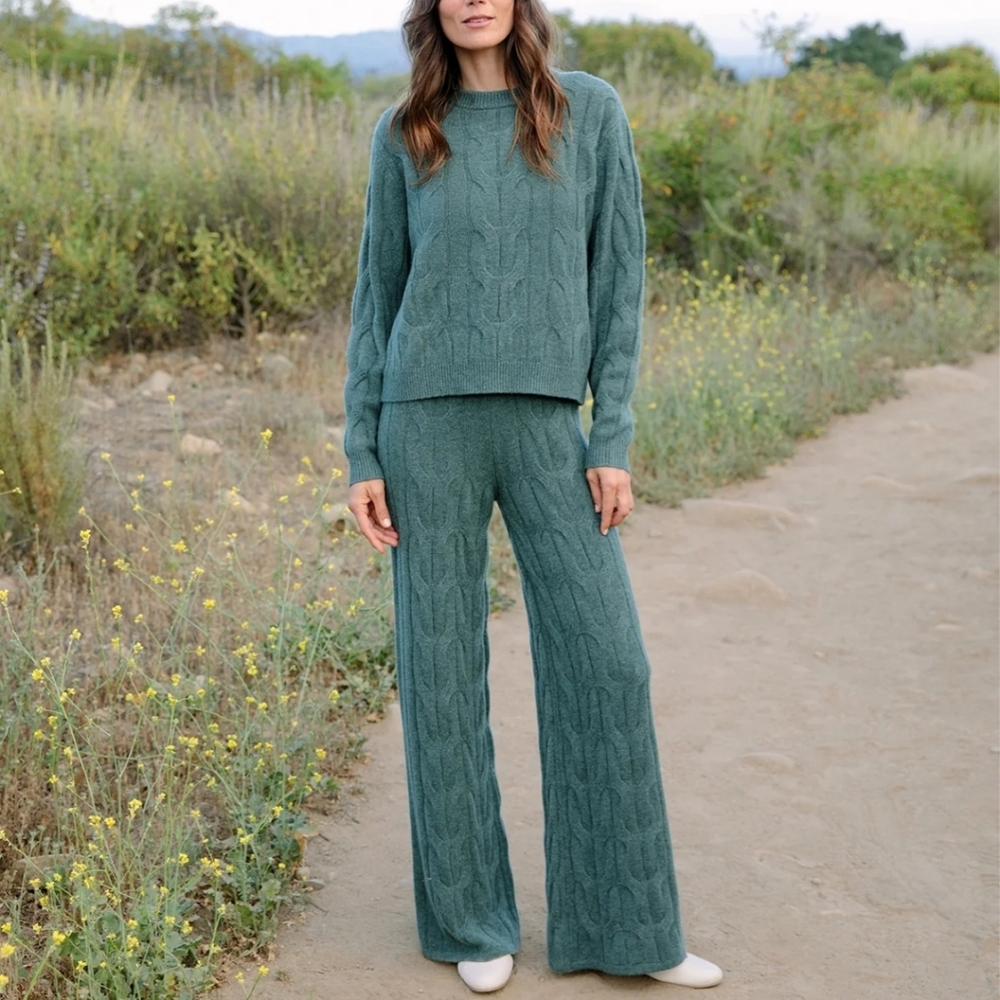 KILTE COLETTE CABLEKNIT 100% CASHMERE SWEATER/WIDE LEG PANTS SET SAGE GREEN‎ M/2